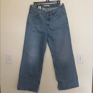Levi’s Low & Loose Low Rise Baggy Jeans Medium Wash